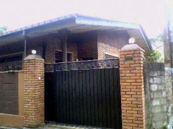 Photo of Built Luxury House For Sale At  Athurugiriya in Danweem.com