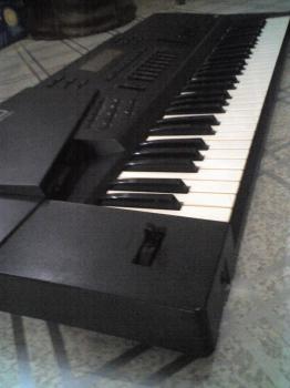 Photo of Jw-50 Workstation Keyboard in Danweem.com