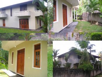 Photo of Upstairs House  Located In Kottawa Horana Main Road in Danweem.com